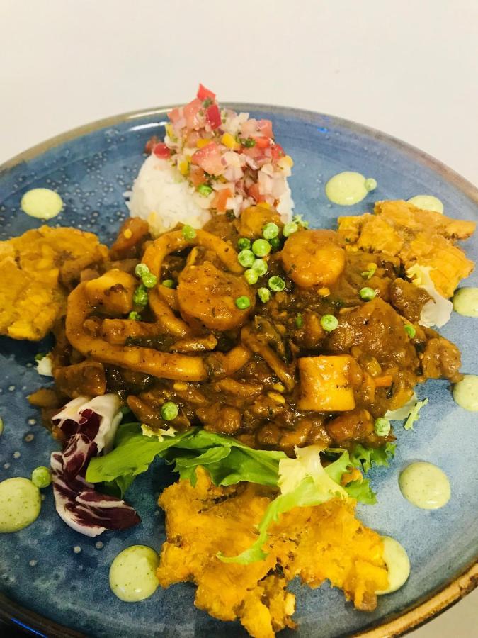 רמיך Suma Hotel Restaurant מראה חיצוני תמונה